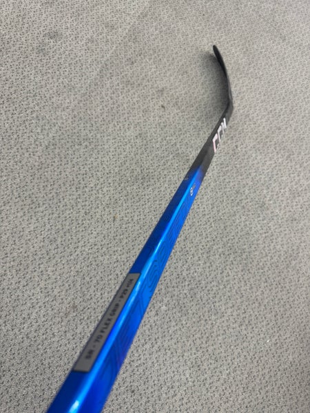 Senior CCM JetSpeed FT8 Pro Right Handed Hockey Stick P29+1/4 70 Flex (New)