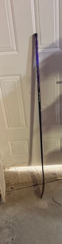 Youth Bauer Vapor Flylite Left Hand Hockey Stick P92 20 Flex (New)