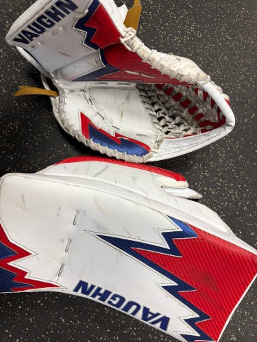 Vaughn Regular (Used) set