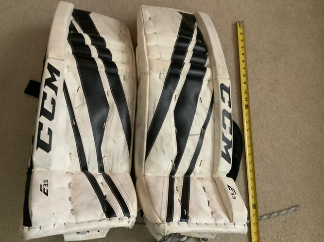 Used 28" Regular Extreme Flex E3.5 Goalie Full Set