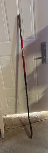 Junior CCM JetSpeed FT8 Pro Left Hand Hockey Stick P28 40 Flex (New)