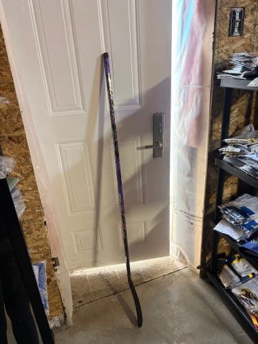 Junior Bauer Graffiti Pulse Left Hand Hockey Stick P92 50 Flex (New)