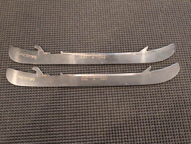 Bauer Fly-Ti 272 mm (Used)