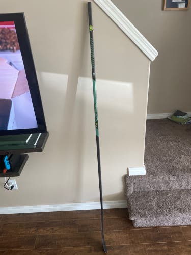 Senior Warrior Alpha LX3 Pro Right Handed Hockey Stick W03 85 Flex Pro Stock (Used)