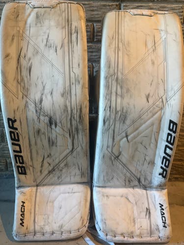 Medium Bauer Mach Goalie Leg Pads (Used)