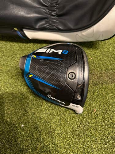 TaylorMade SIM 2 10.5* Driver HEAD ONLY, RH