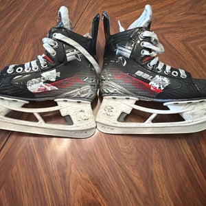 Bauer Vapor X Shift Pro Hockey Skates Regular Width Size 2 (Used)