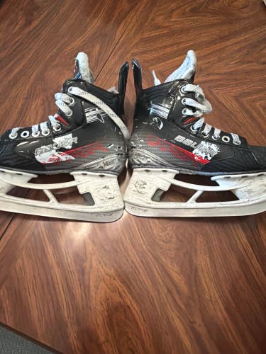 Bauer Vapor X Shift Pro Hockey Skates Regular Width Size 2 (Used)