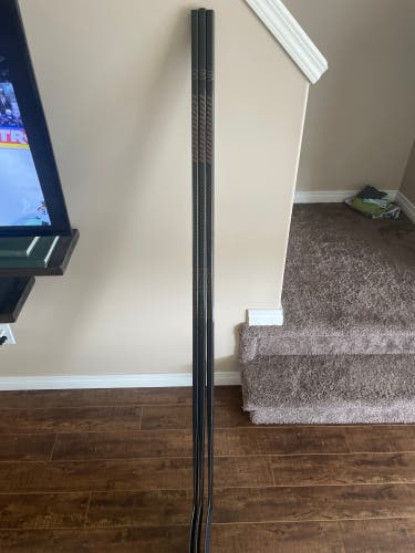 Senior Warrior Covert QR6 Pro Right Handed Hockey Stick P88M 85 Flex Pro Stock (New)