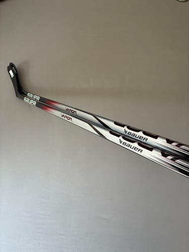 *2 Pack* of New 87 Flex P28 Senior Bauer Vapor League Right Hand Pro Stock Hockey Sticks