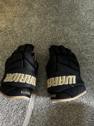 Warrior Gloves 14" (Used)
