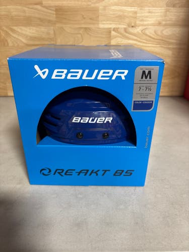 Medium Blue Bauer Re-Akt 85 Helmet (New)