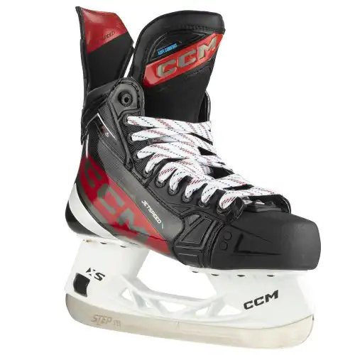 New CCM JetSpeed FT6 Senior Hockey Skates - Regular Width Size 7.5R