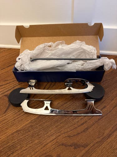 Jackson Apex Synchro 10” Blades