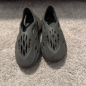 Black Unisex Size M 12.0 (W 13.0) Adult Adidas Yeezy Shoes (New)