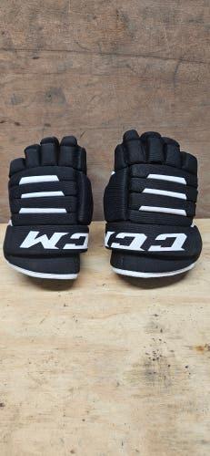 CCM Tacks 4R2 Gloves 9" (Used)