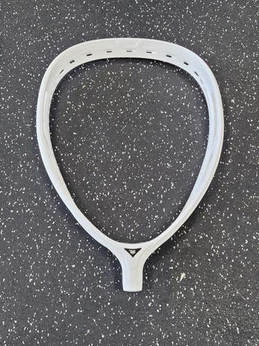 Used East Coast Dyes IMAPACT Mens Goalie Head White 11849-S000039751