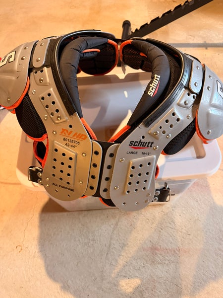 Large Adult Schutt XV HD Shoulder Pads (Used)