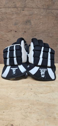 Gloves 8" (Used)
