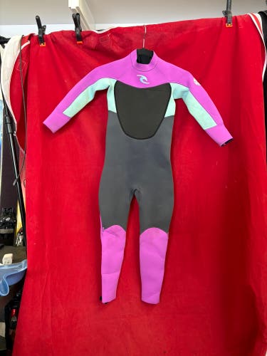 Wetsuit: Rip Curl Wetsuits / Drysuits (Used)
