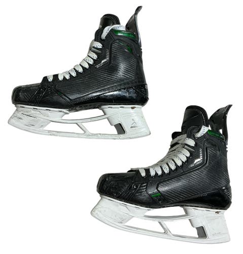 Stars Bauer Supreme Mach Pro Stock Size 8.5 Hockey Skates (Used) 7853