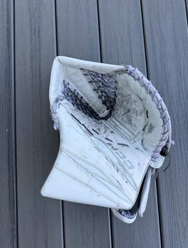2024 CCM Axis XF Regular (Used)
