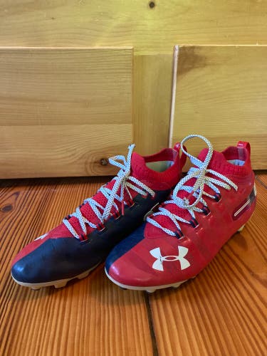 Used Under Armour Men's 9.5 Football Cleats