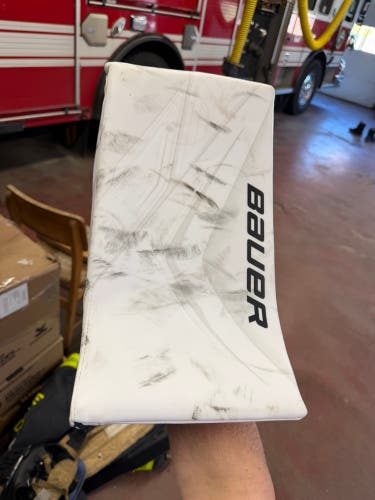 2025 Bauer FlyLite Regular used for 5 games