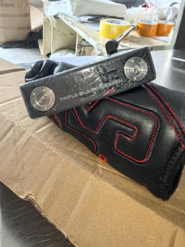 Men's Scotty Cameron Special Select Newport 2 Right Handed Putter 34" (New)