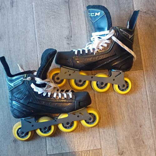 CCM Inline Skates Regular Width Size 9.5 (Used)