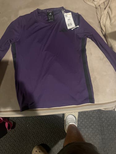 Brand new Adidas Climacool Training Long Sleeve T-Shirt plum/black size XS