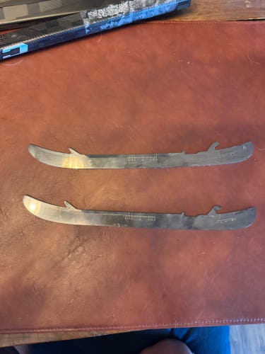 Bauer Fly-Ti 296 mm. Custom blades