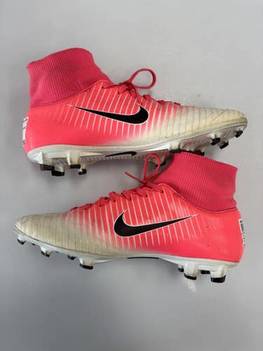 Used Nike Soccer Cleats Pink Senior 6.5 11860-S000309055