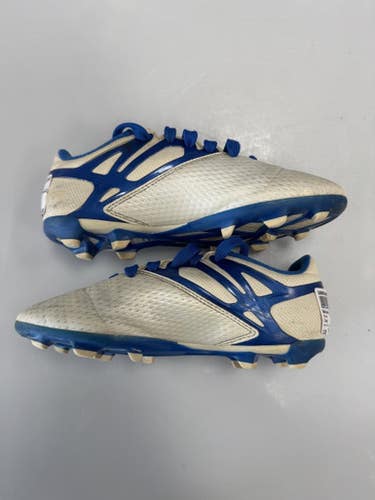 Used Adidas Soccer Cleats White Junior 01.5 11860-S000309056