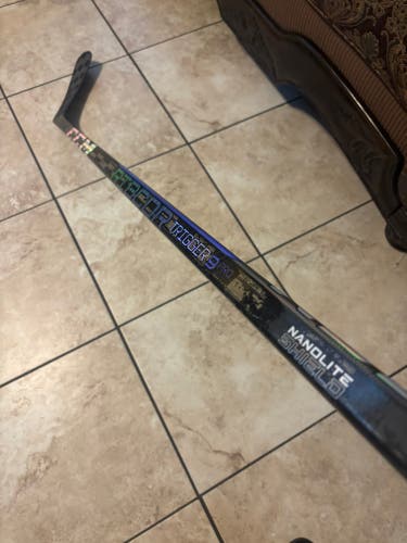 Intermediate CCM Ribcor Trigger 9 Pro Right Handed Hockey Stick P29 75 Flex Pro Stock (Used)