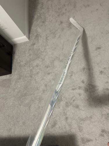 Intermediate Bauer Twitch Left Hand Hockey Stick 70 Flex Pro Stock (New)