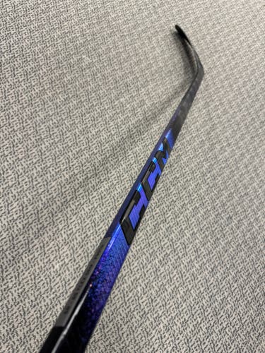 Senior CCM Ribcor Trigger 10 Pro Right Handed Hockey Stick P90TM 85 Flex (New)