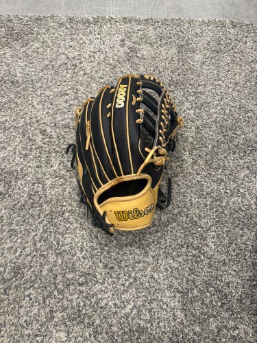Wilson A2000 RH Outfield Baseball Glove 12.75" (Used)
