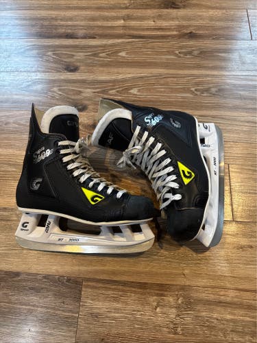 Black Graf Supra 609 Hockey Skates Regular Width 7.5 (Used)