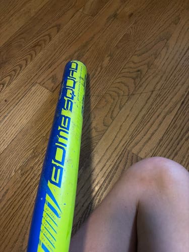 2016 Easton Bomb Squad Composite Bat 26 oz 34" (Used)