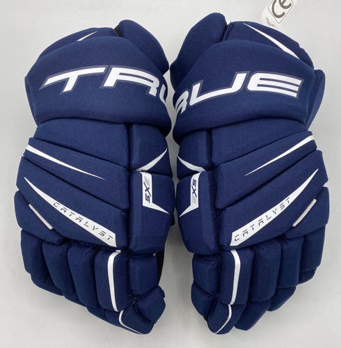 NEW True Catalyst 5x5 Gloves Navy Blue 14"