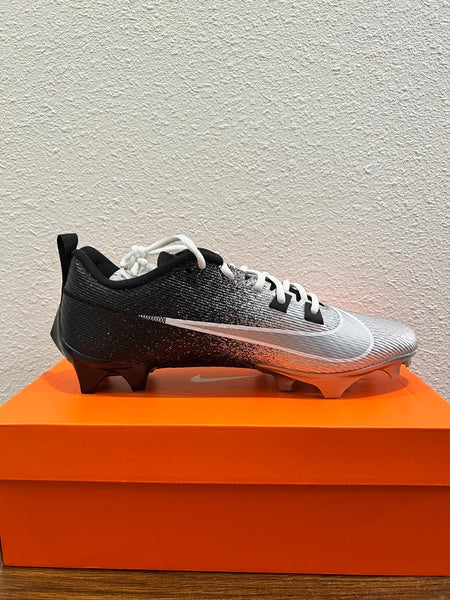 Nike Vapor Edge Speed 360 2 Oregon Ducks PE Football Cleats  display picture 1