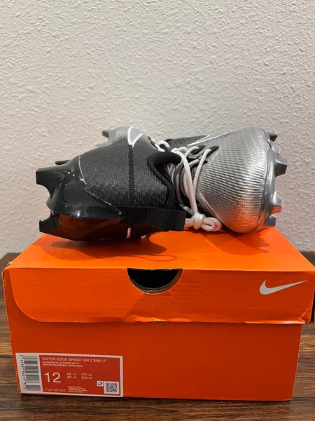 Size 12 Nike Vapor Edge Speed 360 2 Oregon Ducks PE Football Cleats NEW Nike Vapor Edge Speed 360 2 Oregon Ducks PE Football Cleats  main image 4