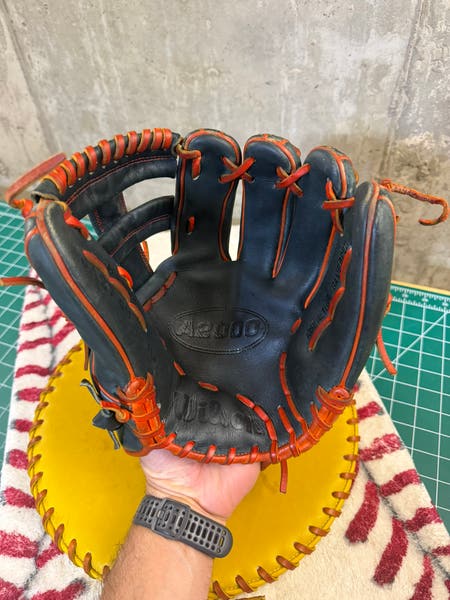 Wilson A2000 JA27 GM Jose Altuve Game Spec 11.5 Baseball Glove