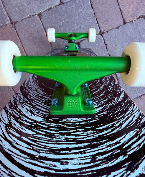 Girl Eric Koston Pictionary Reissue Complete Skateboard Anodized