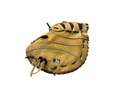 Used Wilson A2000 BB/SB First Base LH Throw Tan 12 1/4" 11873-S000236387