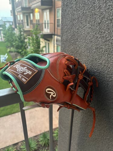 Rawlings Custom Pro Preferred RHT Infield Baseball Glove 12.25" (Used)