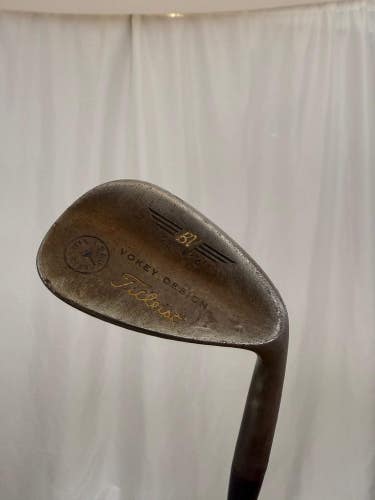 Titleist Vokey Oil Can Sand Wedge 56 / 14 Dynamic Gold Wedge Flex 35.25