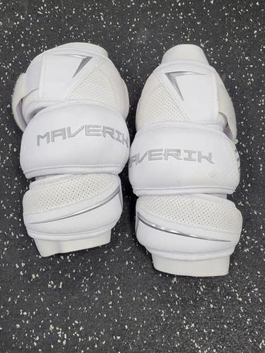 Used Maverik M6 Lacrosse Arm Pads/Guards White LG 11849-S000039840