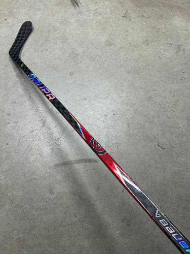 77 Flex P92 Senior Bauer Proto 2 Right Hand Hockey Stick Pro Stock (Used)